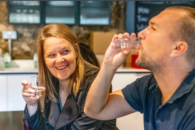 Holyrood Distillery Gin Tasting Experience - From arrival cocktail to the Spirits Lab sensory challenge