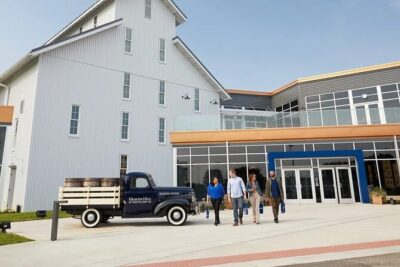 James B. Beam, Heaven Hill and Lux Row Bourbon Tour - Stop 2: Heaven Hill Bourbon Experience and a Focused Connoisseur Tasting