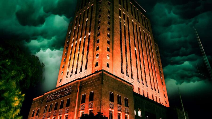Kansas City: Wraiths & Whiskey Ghost Tour - Savoy Hotel (Now 21c Museum Hotel): The Warm Lobby vs the Cold Stories