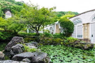 Kyoto Half Day Yamazaki Whisky Museum and Asahi Art Museum - Stop 1: Asahi Group Oyamazaki Villa Museum of Art and the Monet pull