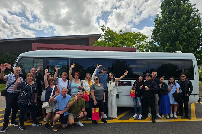 Melbourne: Yarra Valley Wine, Gin, Whisky and Chocolate Tour - The drive to the Yarra Valley: time for the scenery without stress