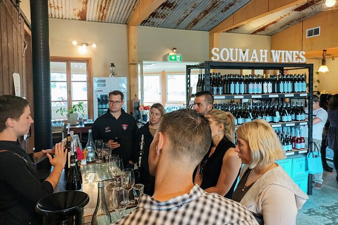 Melbourne: Yarra Valley Wine, Gin, Whisky and Chocolate Tour - Hubert Estate and Quarters lunch: where the day slows just enough