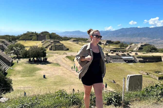 Monte Albán, Hierve el Agua, Mezcal distillery & Teotitlán rugs - Key things that make this Oaxaca day tour worth it