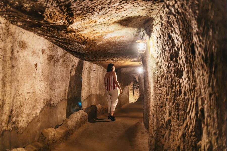 Naples: The Bourbon Tunnel Guided Tour with Entrance Ticket - Key things I’d mark on your Naples list