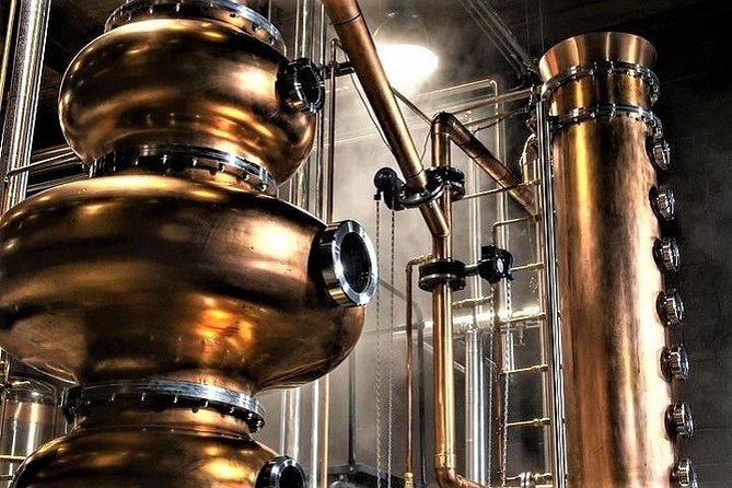 Nashville's Big Machine Distillery Guided Tour with Tastings - The store stop: the wait is part of the experience