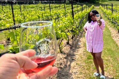 NON BUS Traverse City Old Mission Sunset Wine & Distillery Tour - Stop 1: Hawthorne Vineyards and the bluff-view tasting rhythm