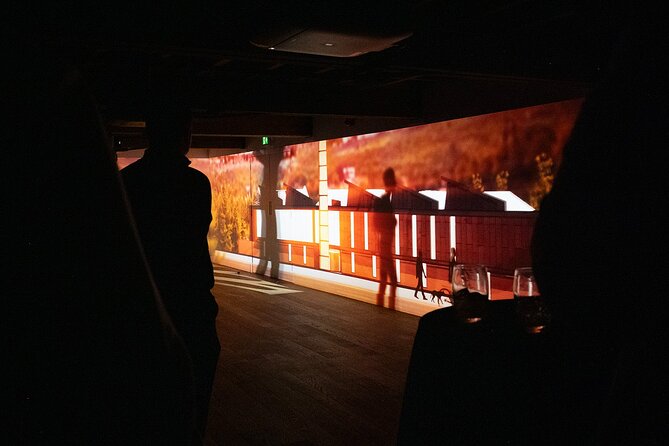 Official Guided Distillery Tour and Whisky Tasting near Edinburgh - Start Where the Warehouse Walls Become the Story