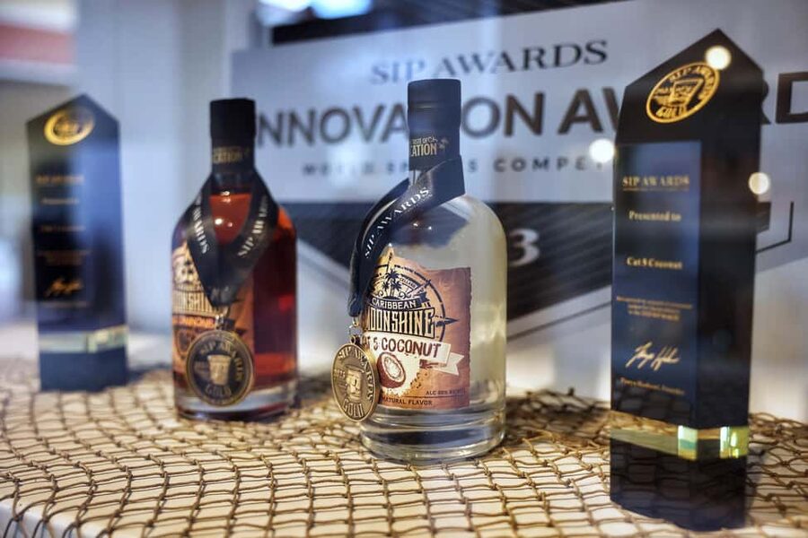 Orlando: Caribbean Moonshine Distillery Tour and Tasting - One Hour at Vineland Premium Outlets: The Real Pace of This Rum Tour
