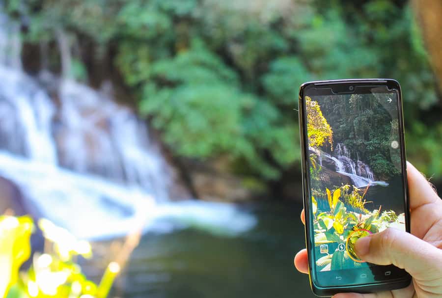 Paraty: Jungle Waterfalls and Cachaça Distillery Jeep Tour - Lunch by the Pereque-açu River: a break in the middle of the action