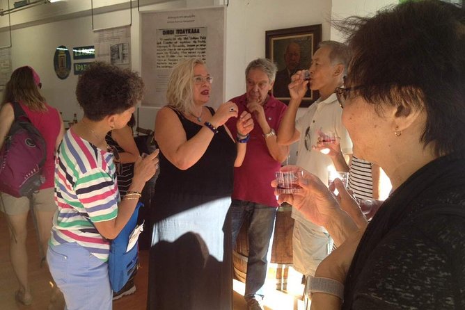 Polykala Distillery: 128 years of history & liqueur tasting. - Stop 2 at the Polykala Distillery showroom: how the liqueurs are made
