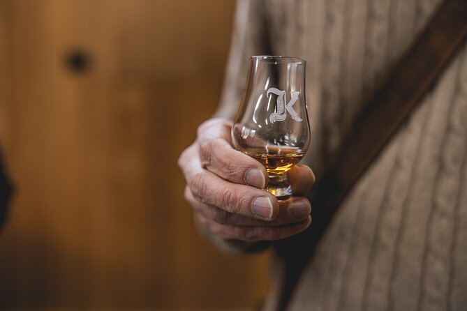 Private Tassie Distillery Tour - Tastings, Lunch and Morning Tea - Stop 3: Killara Distillery, Owner Kristy Lark, and a Gin-Forward Welcome
