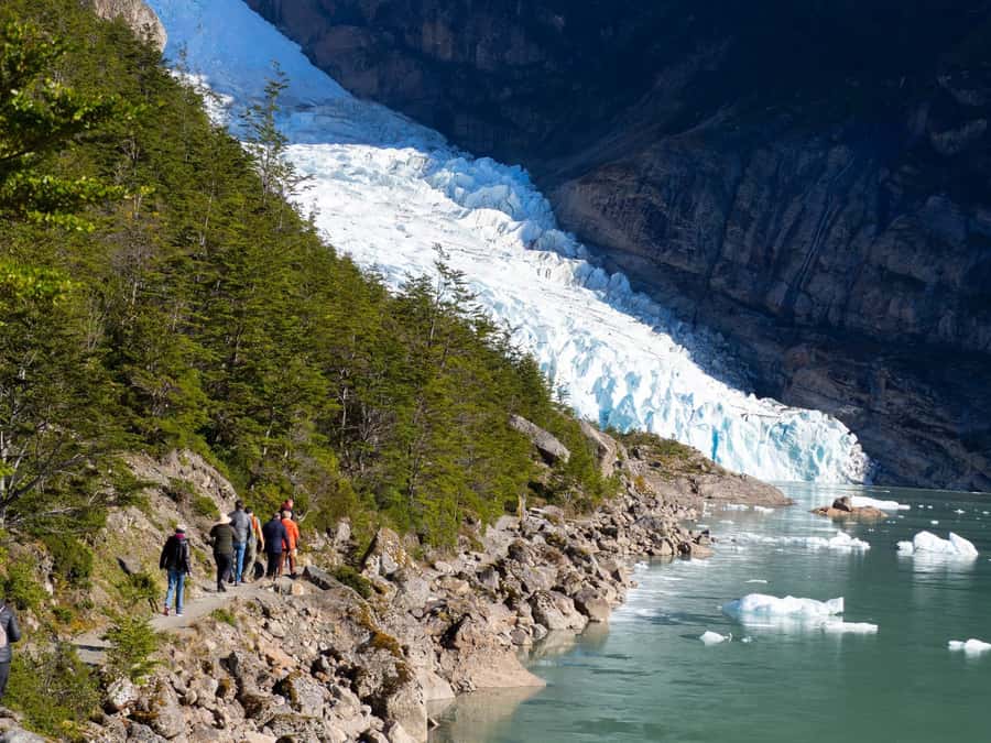 Puero Natales: Glacier Tour with Lunch & Whiskey Aperitif - The 10-hour schedule: how the day is paced (and why it matters)