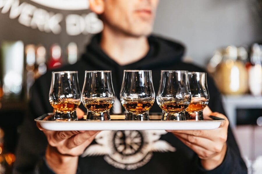Reykjavik: Eimverk Distillery Guided Tour with Tasting - What to plan before you go: food, pacing, and your return