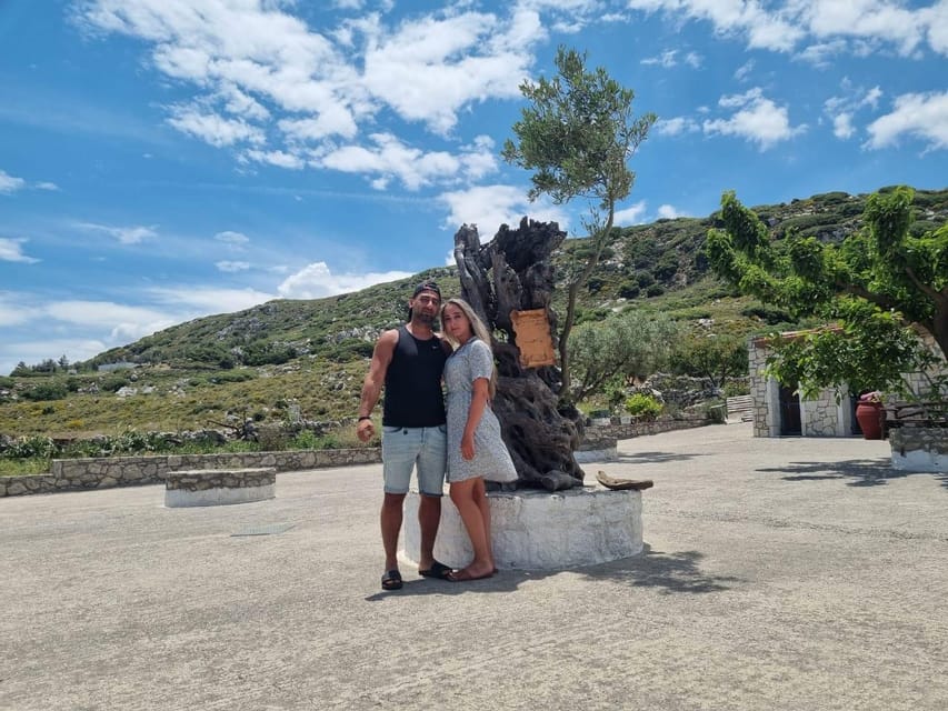 Safari: Juhtas mount,raki and wine distillery,explore crete - Hotel pickup: convenient, but check the timing reality