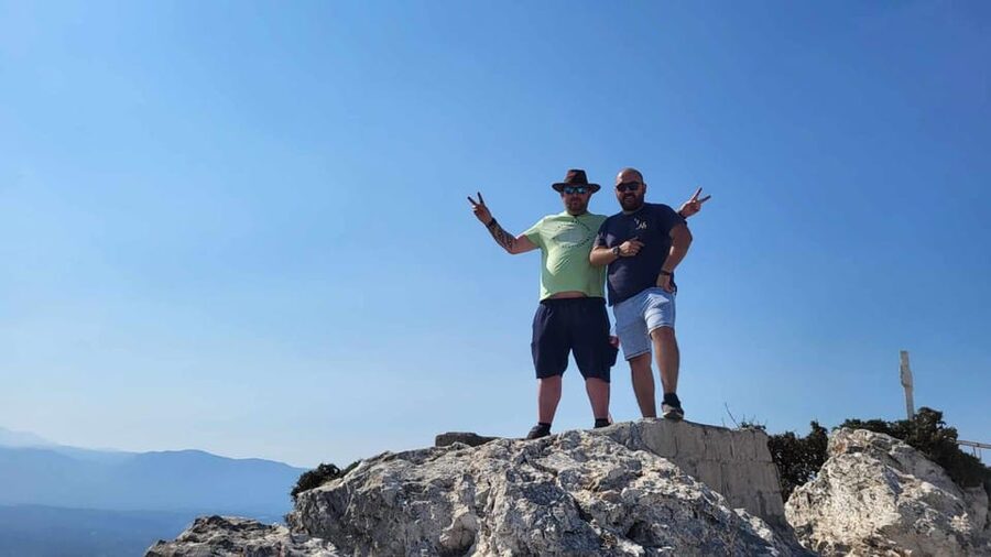 Safari: Juhtas mount,raki and wine distillery,explore crete - Stop 1: Skotino Cave for a fast nature reset
