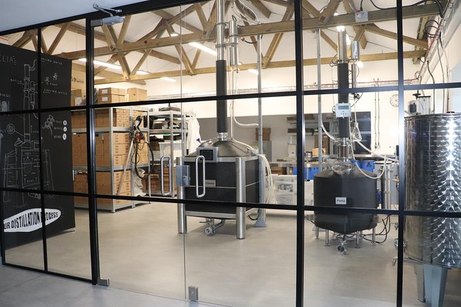 Shakespeare Distillery Tour - 1pm Ticket - Gin and Rum Tasting: At Least 3 Spirits Plus Gin & Tonic