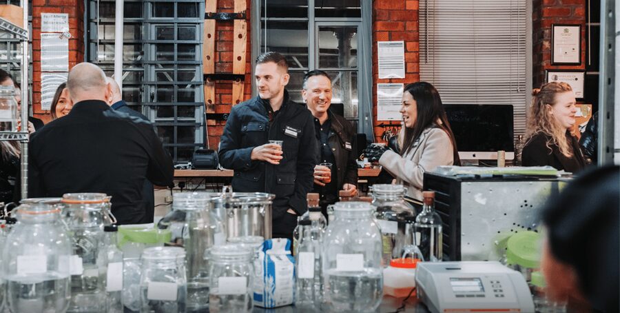 Sheffield: Gin Distillery Tasting Visit with Guided Tour - Tastings that actually teach: G&T first, botanicals next