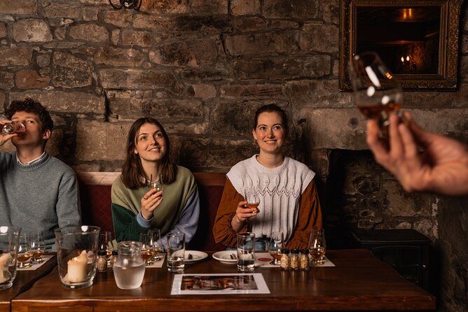 Small Group Edinburgh Whisky Tour and Tasting - What You Learn About Water, Barley, Peat, and the Cask