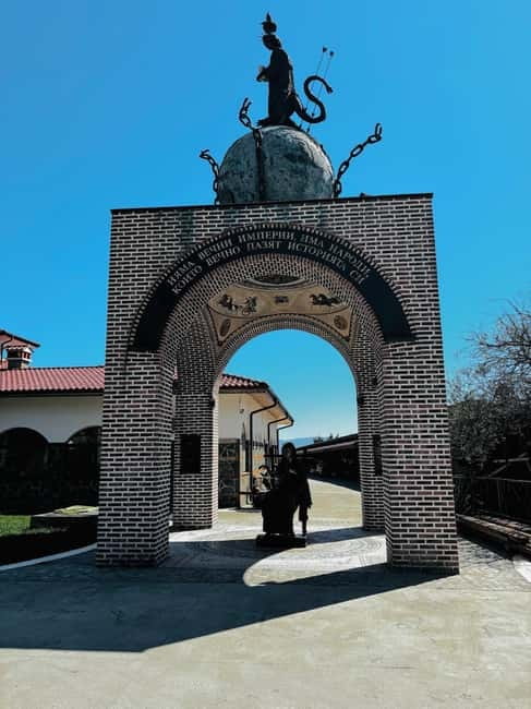 Sofia – Kazanluk Rose Valley & Oil Distillery Tour - The Sofia–Kazanlak timing: a full day with breathing room