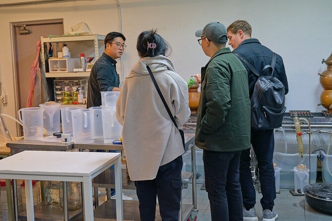 Soju Tasting at Distillery - story of 3 pigs - Entering a Distillery Not Open to the Public
