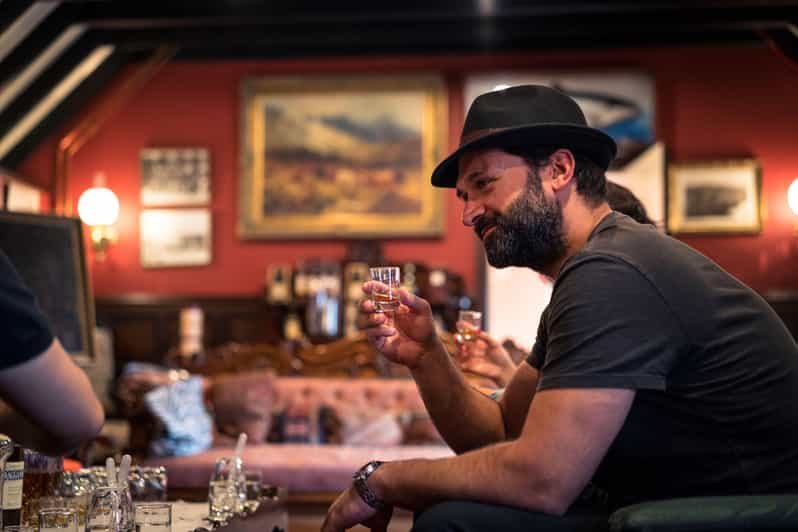 Speyside: Cragganmore Whisky Distillery Tour and Tasting - The tutored tasting: how to get the most from 3 single malts