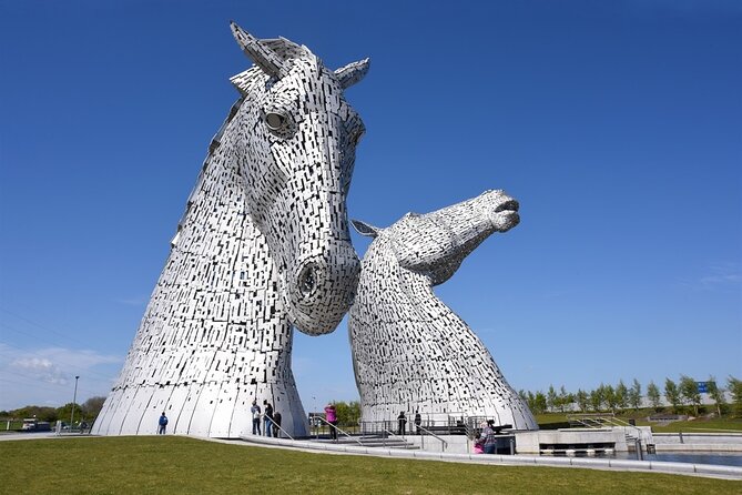Stirling Castle Whisky and The Kelpies Tour - A full Stirling day: castles, whisky, and The Kelpies in one run