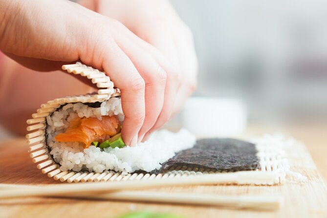 Sushi Making Class at a Local Distillery in Boston - Craft spirits and bar drinks: how to plan your budget