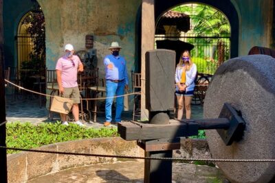 Tequila distillery experience, Jose Cuervo & Tequila Magic Town - Tequila Town Free Time: Plaza Principal and Mercado Cleofas Mota