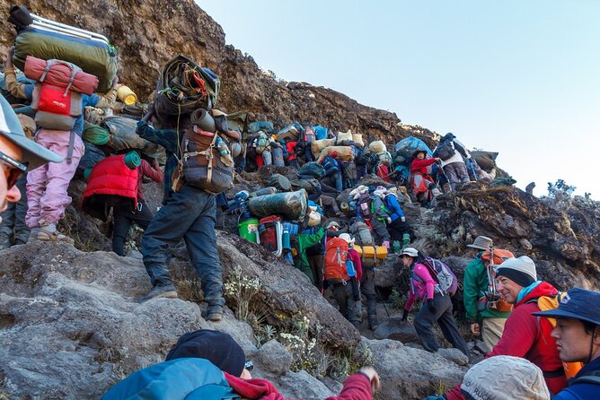 The best 6-Days Kilimanjaro hiking (Machame route)whiskey route - Day 3: Approaching Kibo, seeing glaciers, and dropping to Barranco Valley camp