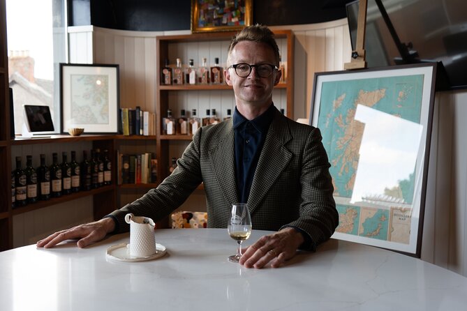 The Single Cask Whiskey Experience - What the evening sequence feels like, from welcome dram to original spirit