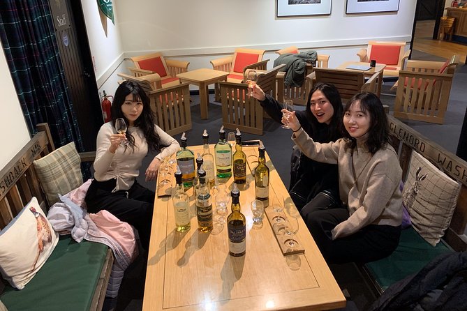 VIP Highland Whisky Experience from Invergordon - Stop 3: Dornoch lunch break with easy whisky-bar options