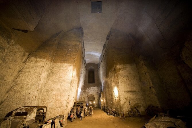 Walking Guided History Tour of Naples and Bourbon Tunnel - Entering Galleria Borbonica: Ferdinand II’s Underground Shortcut