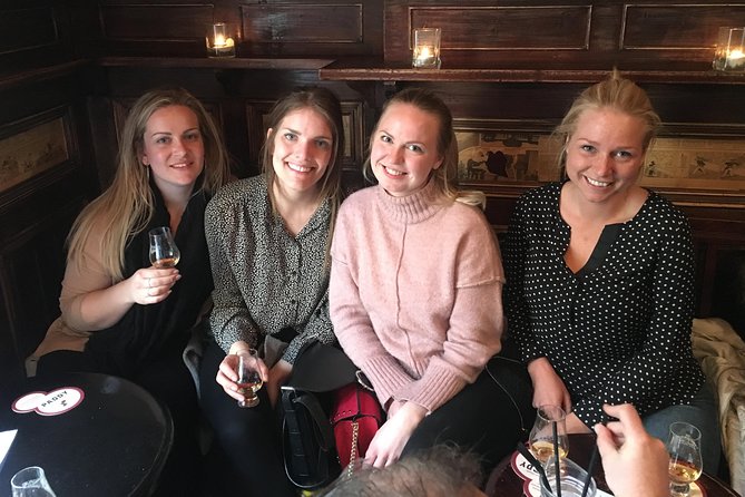 Whiskey Tasting Tour of Dublin - What the guide actually does during tastings (and why it helps)