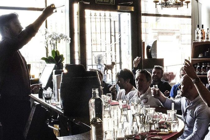 Whisky Tasting at Edinburgh's Award Winning Whiski Rooms - Why Whiski Rooms feels like the right place to start Scotch